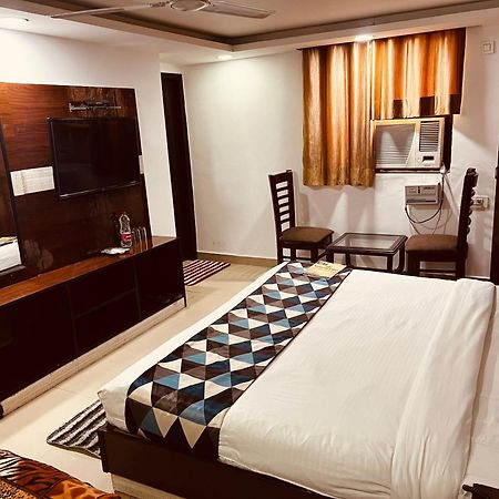 ניו דלהי Hotel מראה חיצוני תמונה